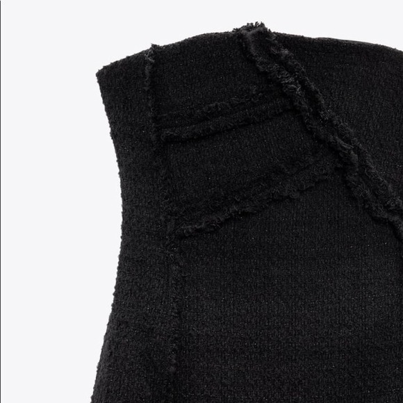 ZARA TEXTURED DRESS LIMITED EDITION
BLACK - Picture 8 of 9